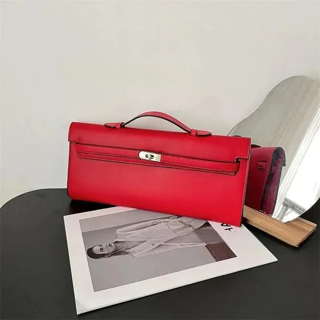 Hermès Kelly Wallet on Chain Rouge Vif