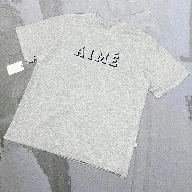 花灰色立体字母 A17