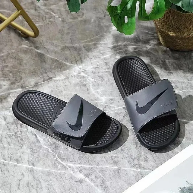 Nike Benassi JDI Slide
