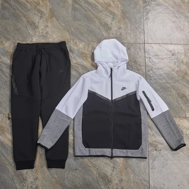 Nike Tech Fleece Hoodie and Joggers Color-Block