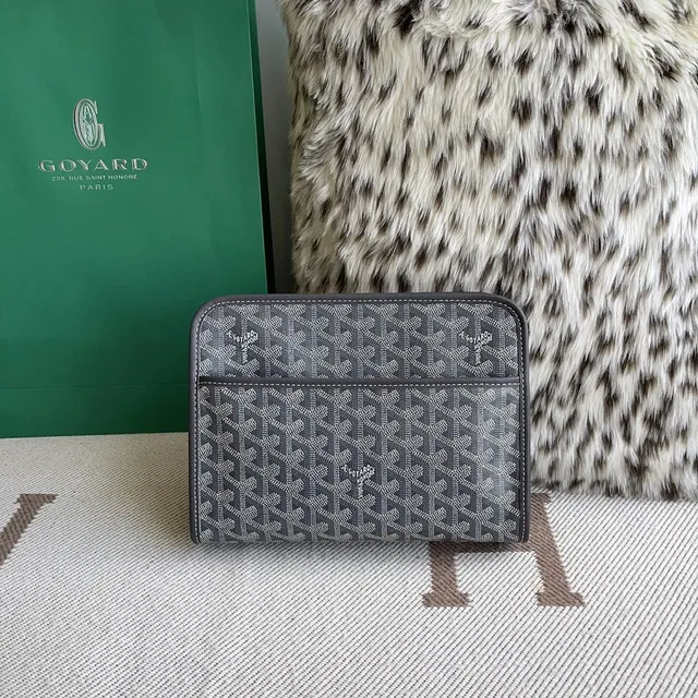 Goyard Saint Louis Pouch Goyardine Canvas