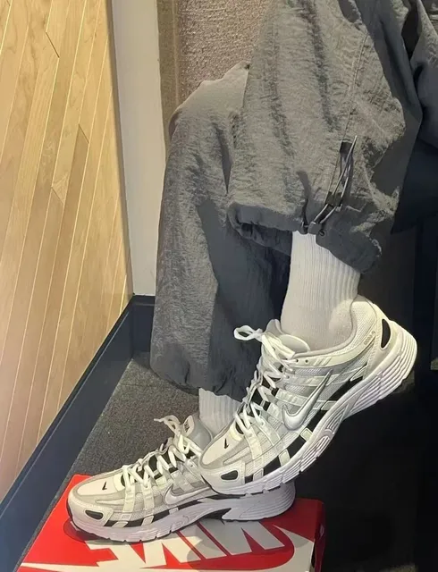Nike Air Max Plus Triple White