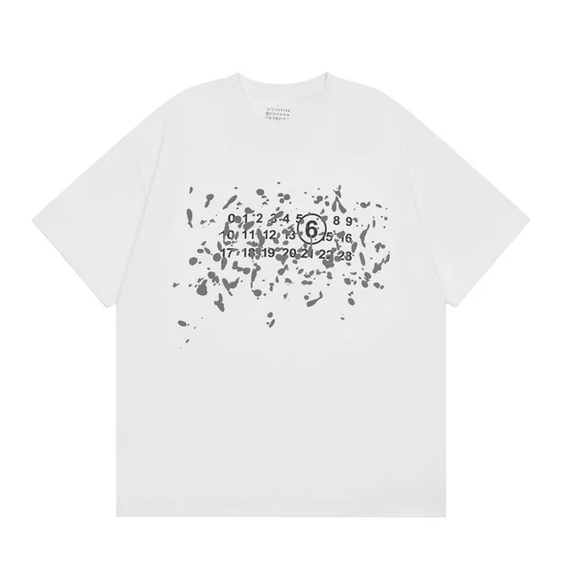 M813 White