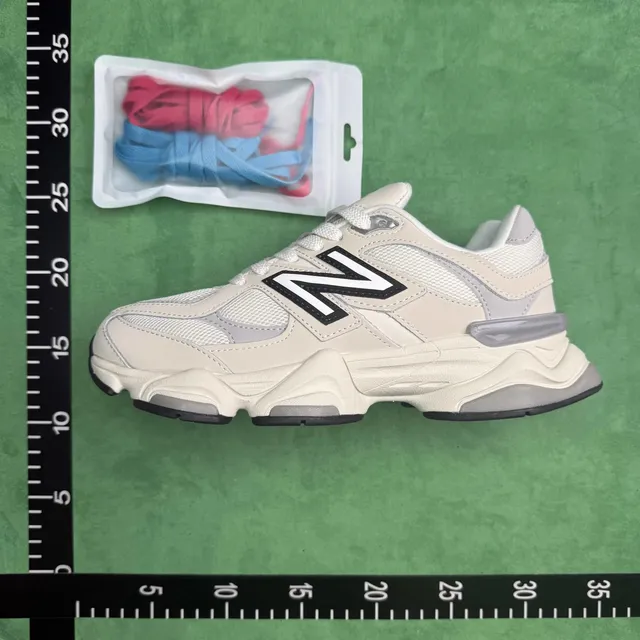 New Balance 2002R Beige Grey