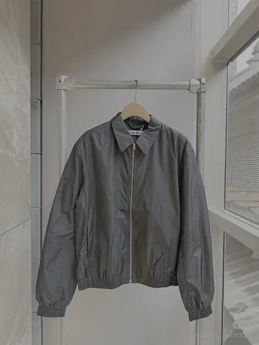 AC42 Black