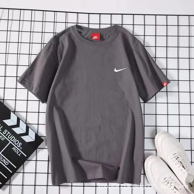 Nike Swoosh Tee Classic Logo