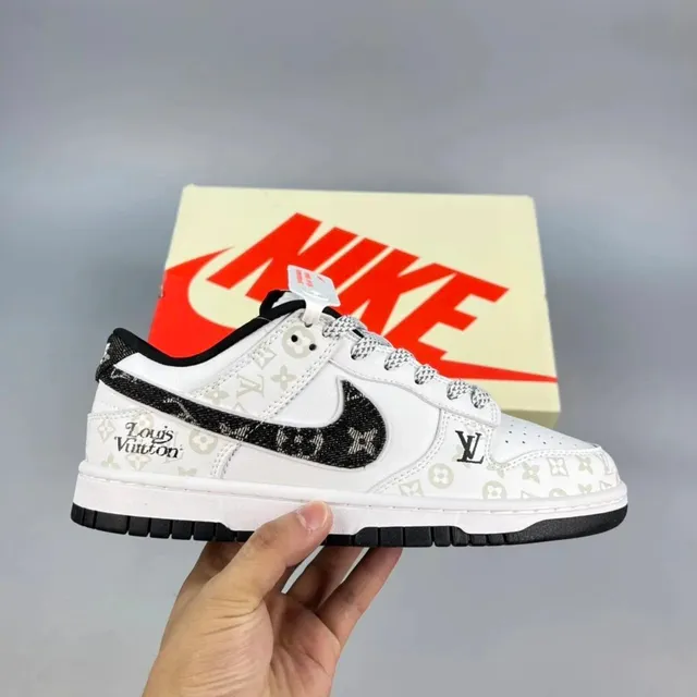 Nike × Louis Vuitton Dunk Low