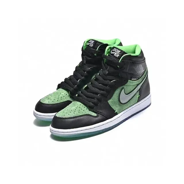 Air Jordan 1 High Lucky Green