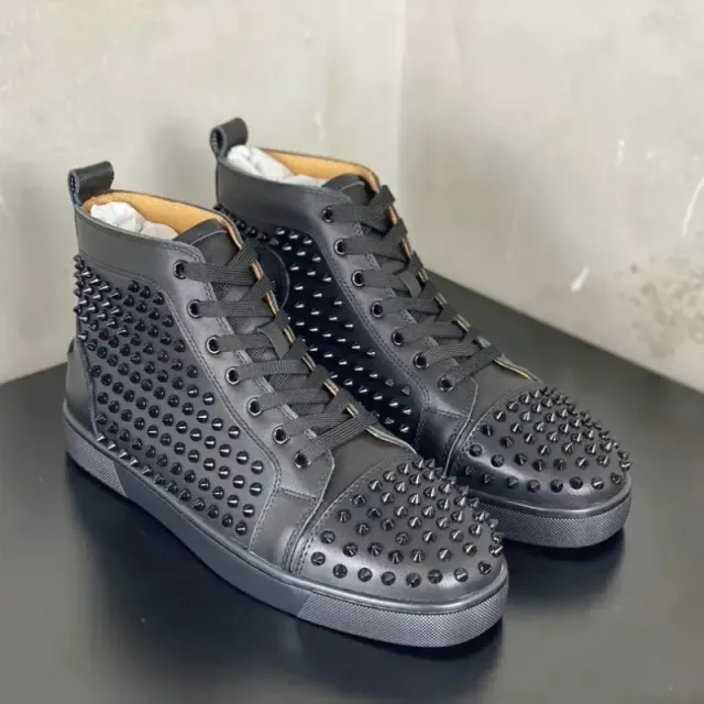 黑皮黑满钉