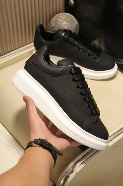 Alexander McQueen Oversized Sneaker Black White