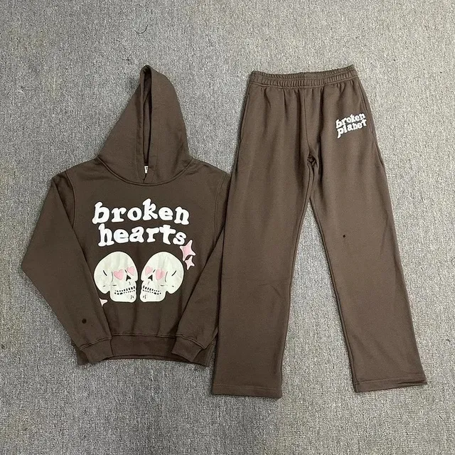 Broken Planet Hoodie and Joggers Set Broken Hearts Skull Print