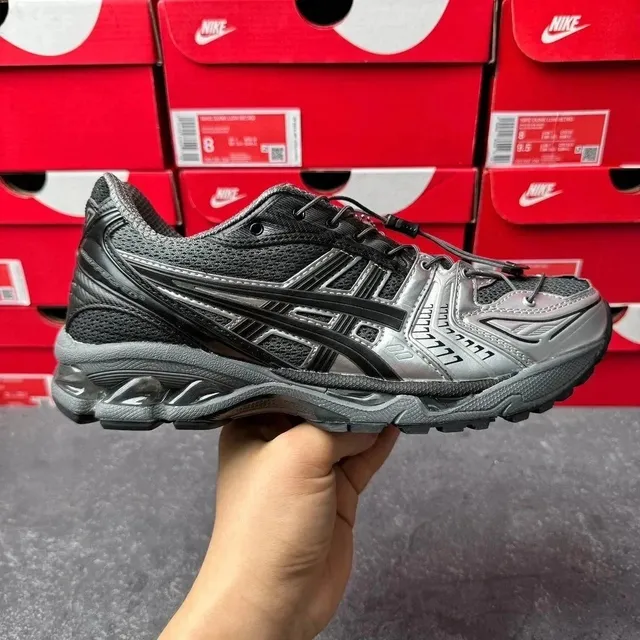 Asics Gel-Kayano 14 Metallic Silver