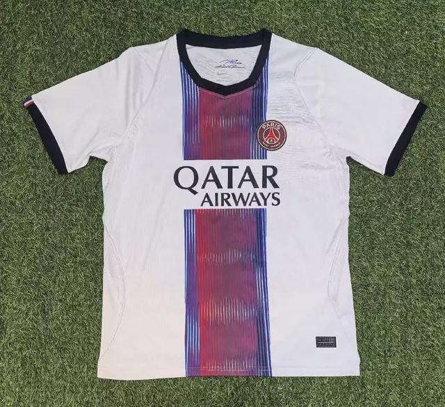 2627 Paris away game