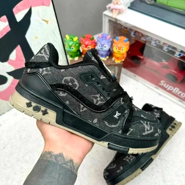 Louis Vuitton sneakers