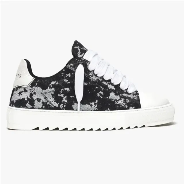 Off-White Low Top Sneaker Camouflage Print