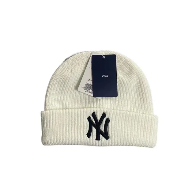 MLB New York Yankees Beanie Cream with Black Logo