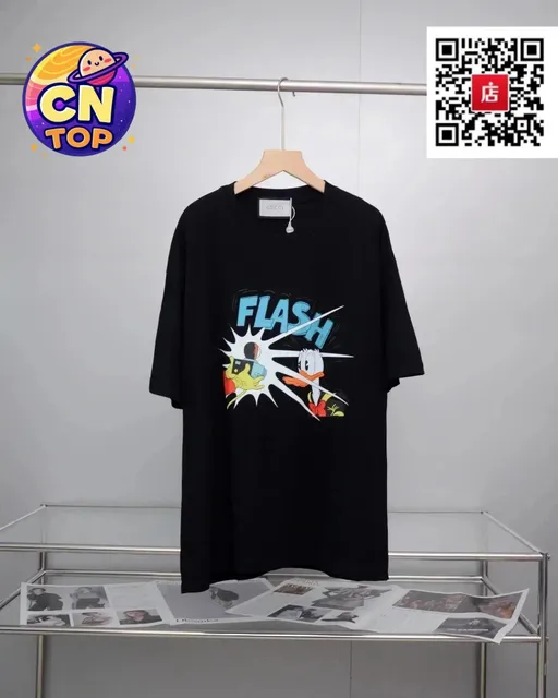 Gucci × Disney Graphic T-Shirt Donald Duck Flash Print