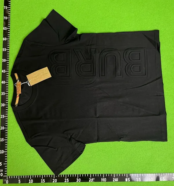 Burberry Logo T-Shirt Embossed Logo