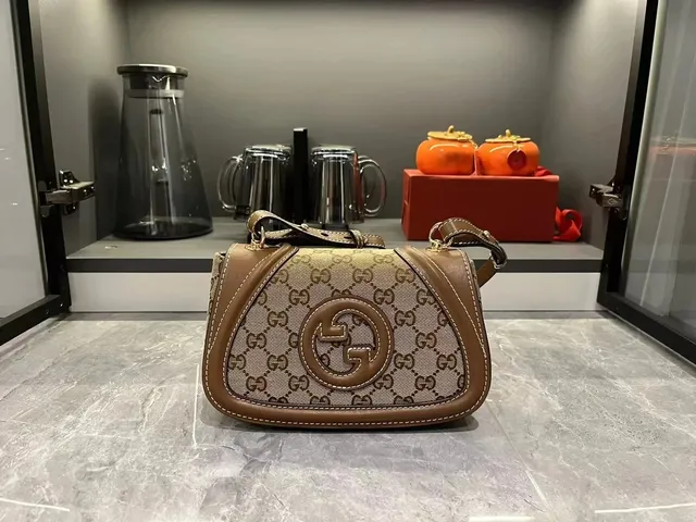 Gucci Horsebit 1955 Mini Bag GG Supreme Canvas with Leather Trim