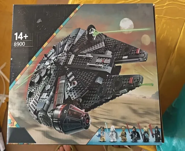 LEGO × Star Wars Millennium Falcon UCS
