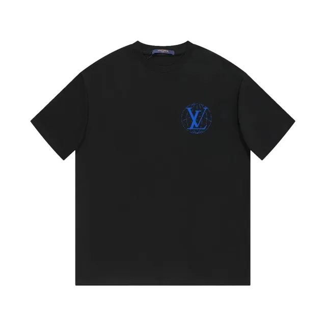 Louis Vuitton T-Shirt Globe Logo