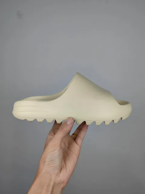 Cloud Lamb