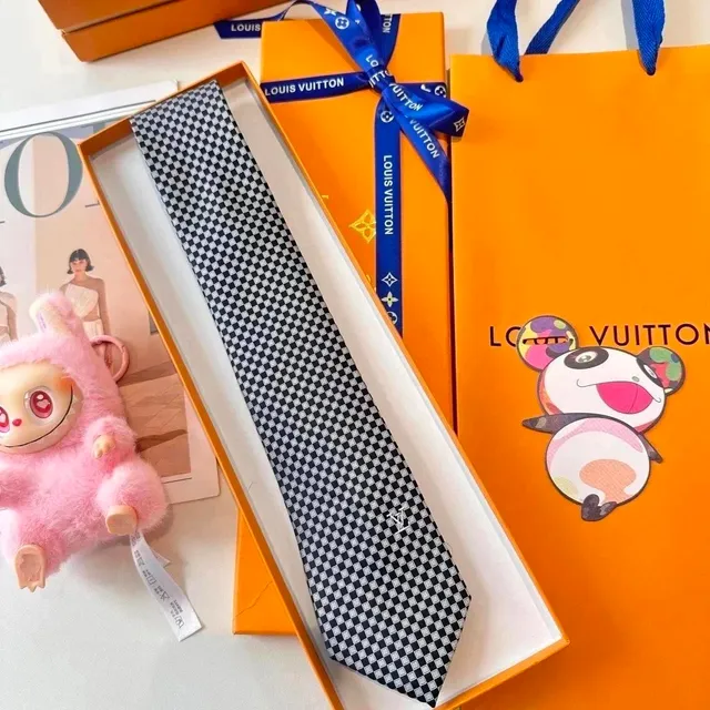 Louis Vuitton × KAWS Necktie Damier Check