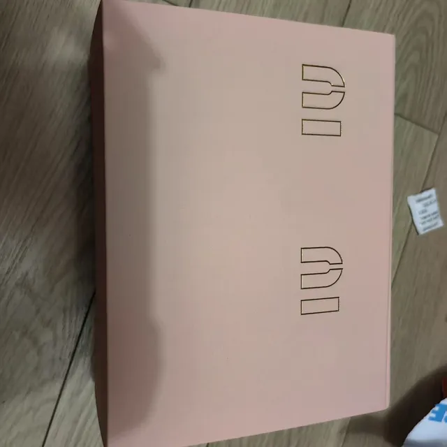 Box (does not support returns or exchanges)