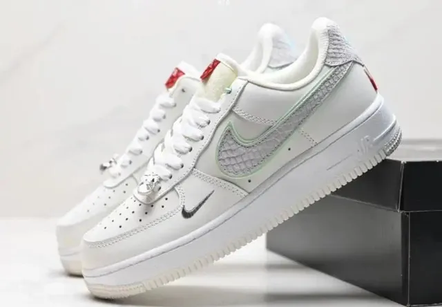 Nike × Travis Scott Air Force 1 Low