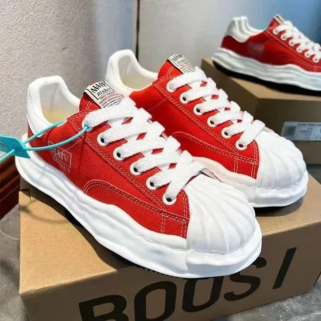 Maison Mihara Yasuhiro LDWaffle Red White