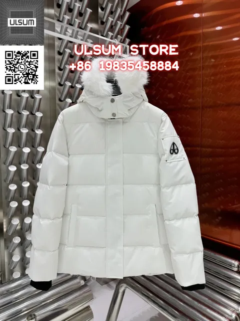 Moncler Puffer Jacket Fur-Trim Hood
