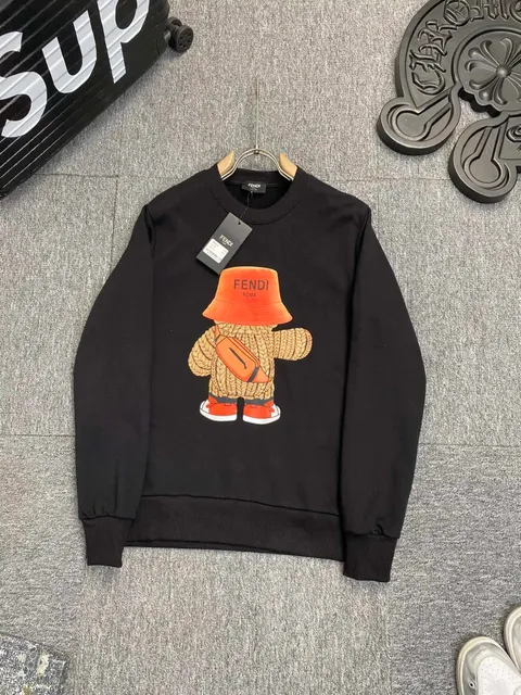 Fendi Crewneck Sweatshirt Bear Print