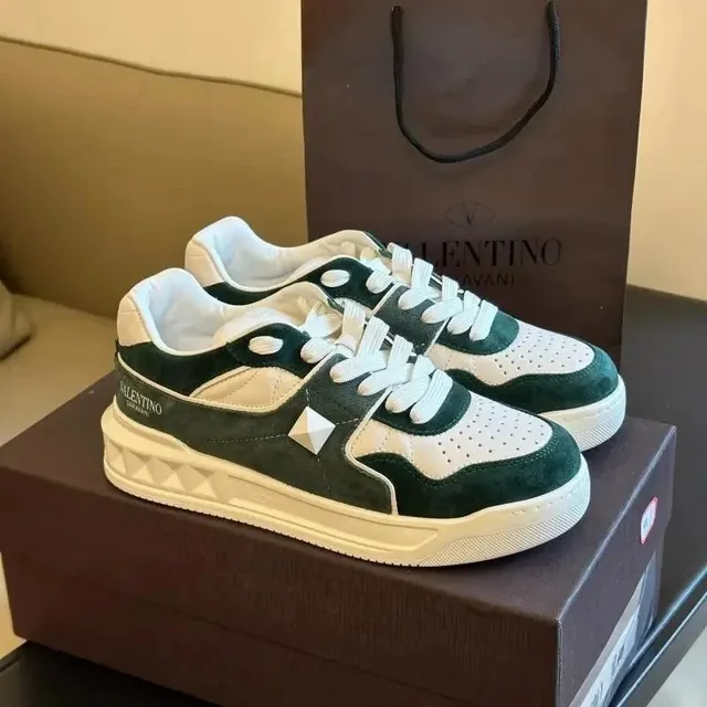 Valentino Rockrunner Green and White