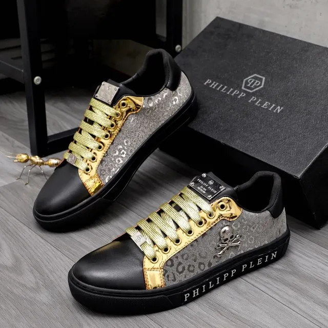 Philipp Plein Low Top Sneaker Leopard Print with Skull Embellishment