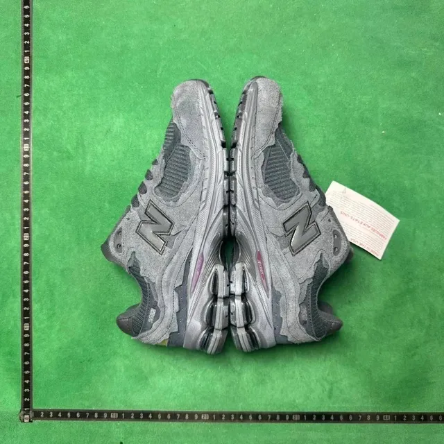 New Balance 9060 Grey Black