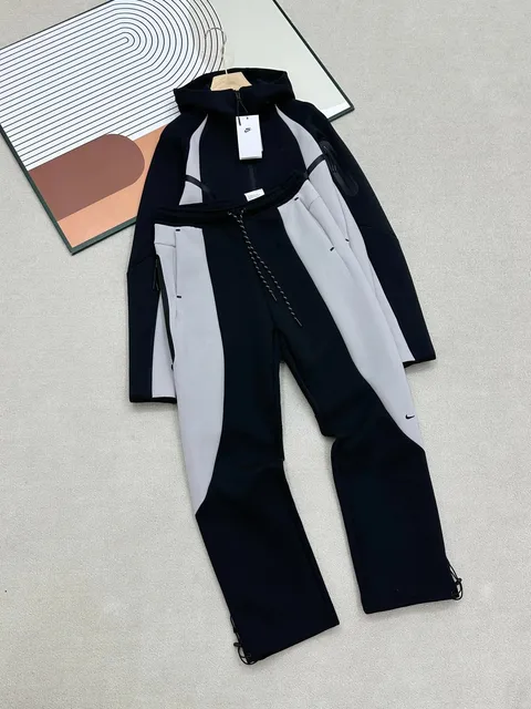 浅灰色Light gray