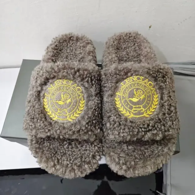 圆圈标浅灰色