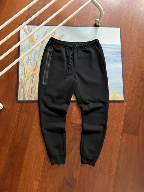 Black sweatpants