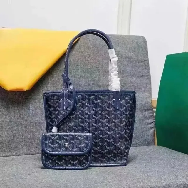 Goyard Saint Louis Tote Monogram Canvas