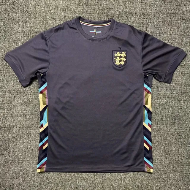 England National Team × Nike Training Jersey Three Lions