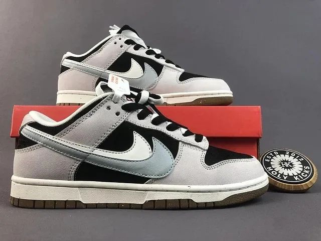 Nike Dunk Low Grey Black
