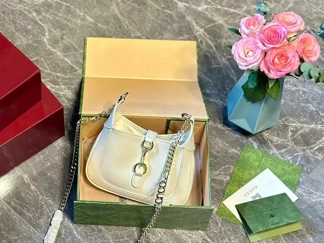 Gucci Jackie 1961 Mini Shiny Leather