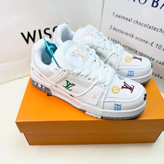 Louis Vuitton LV Trainer Multicolor Monogram