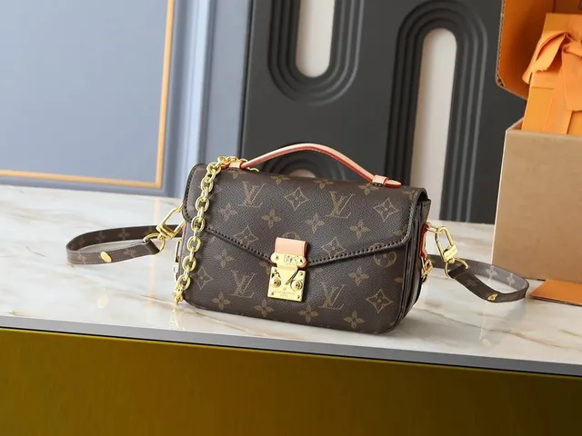 Louis Vuitton On The Go