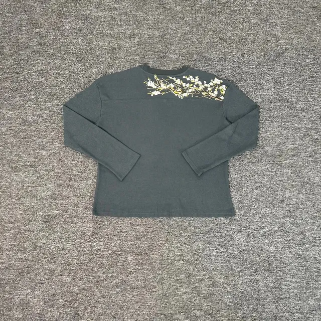 Levi's Long-Sleeve Top