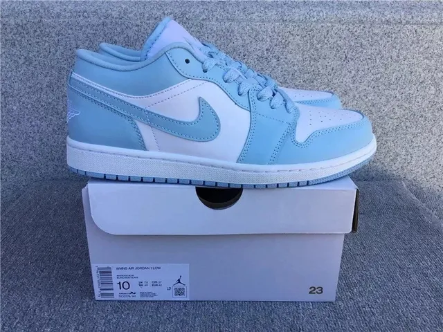 Air Jordan 1 Low University Blue