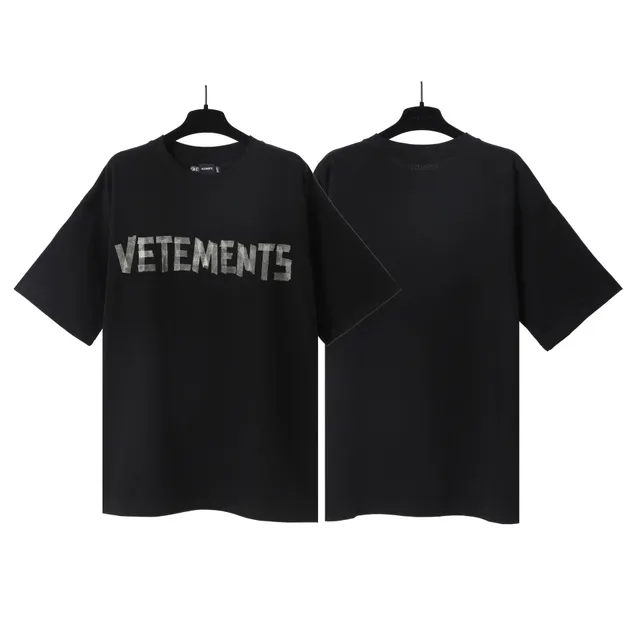 Vetements Logo Tee Distressed Logo