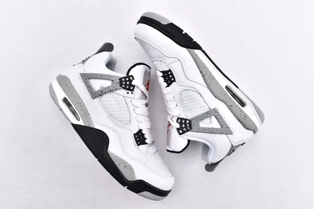 Air Jordan 4 White Cement