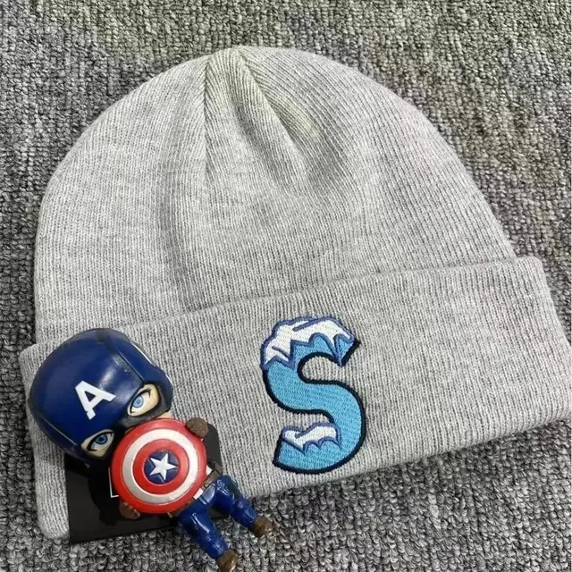 Marvel Beanie Embroidered S Logo