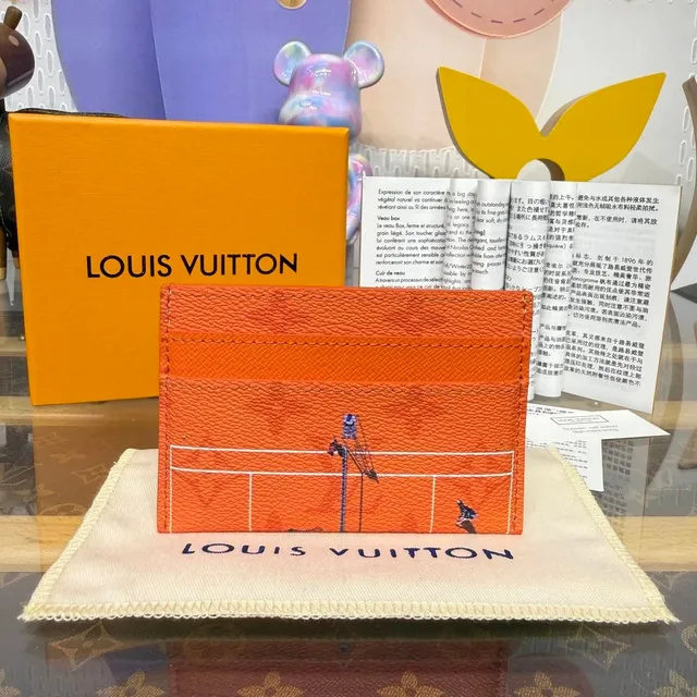 Louis Vuitton Card Holder Tennis Court Print